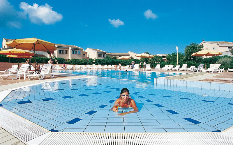 CALA ROSA CLUB HOTEL